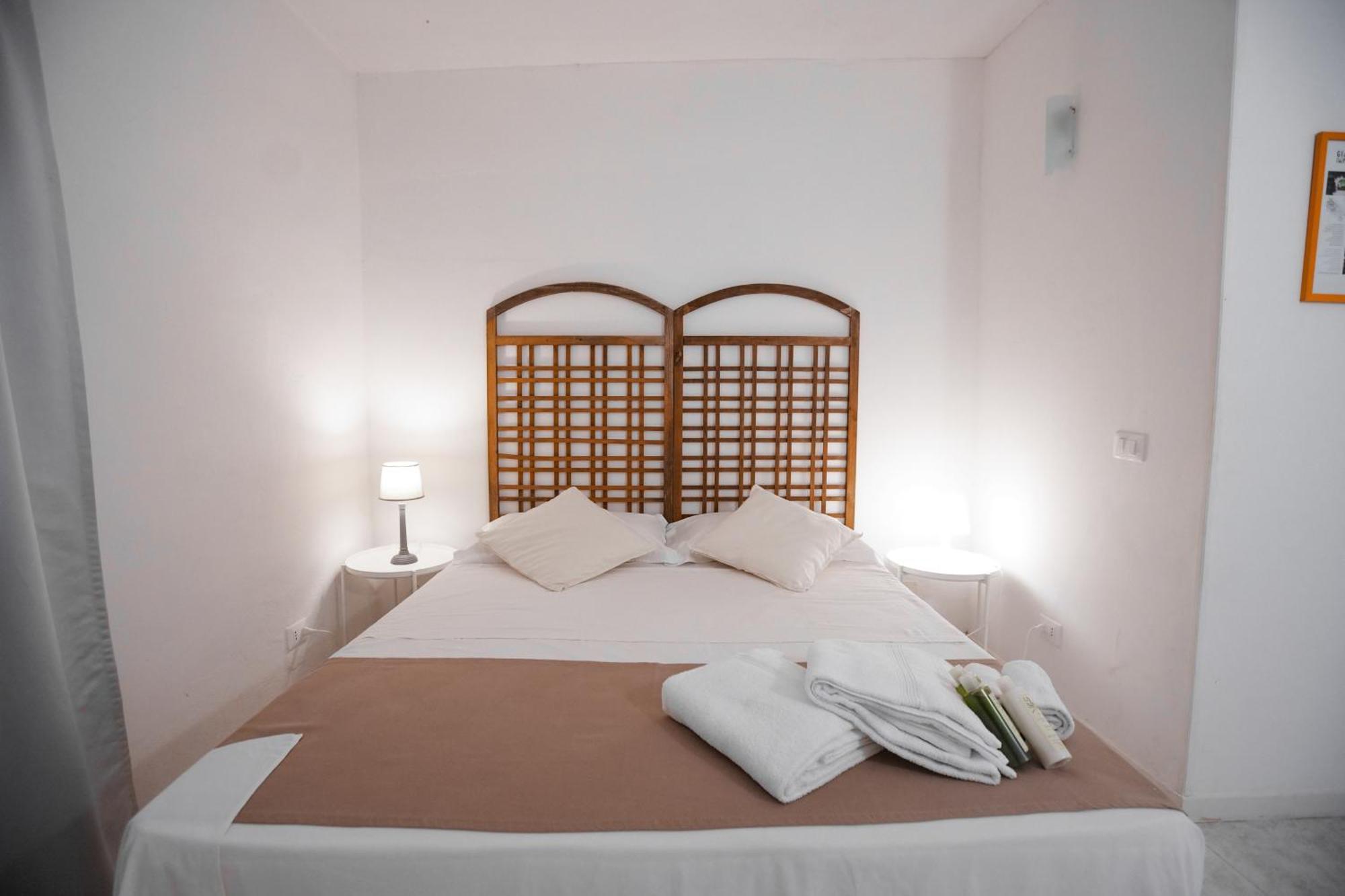 Villa Margherita Residence Фавиняна Стая снимка